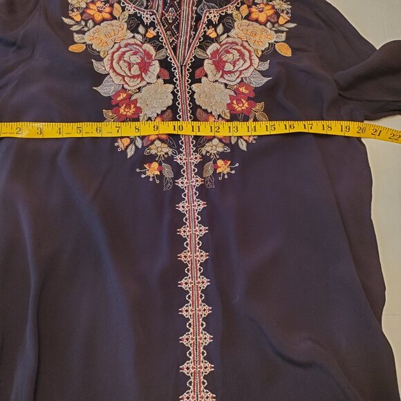 John Mark Embroidered Tunic Top Blouse Large 3/4 Flared Sleeve - Picture 12 of 15